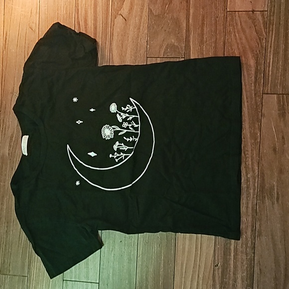 Romwe Bundle of 3 Shirts - Picture 2 of 10